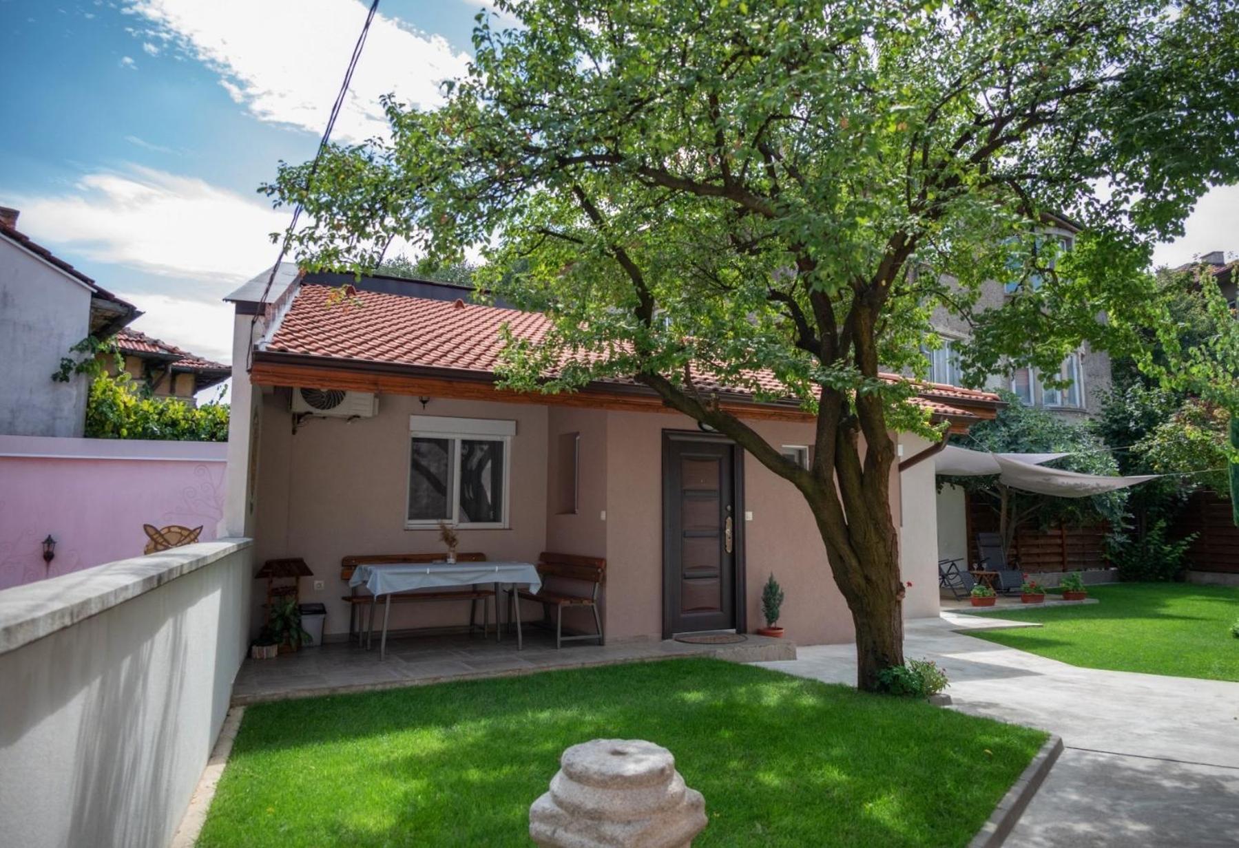 Къща За Гости Фолис Kyustendil Exterior photo